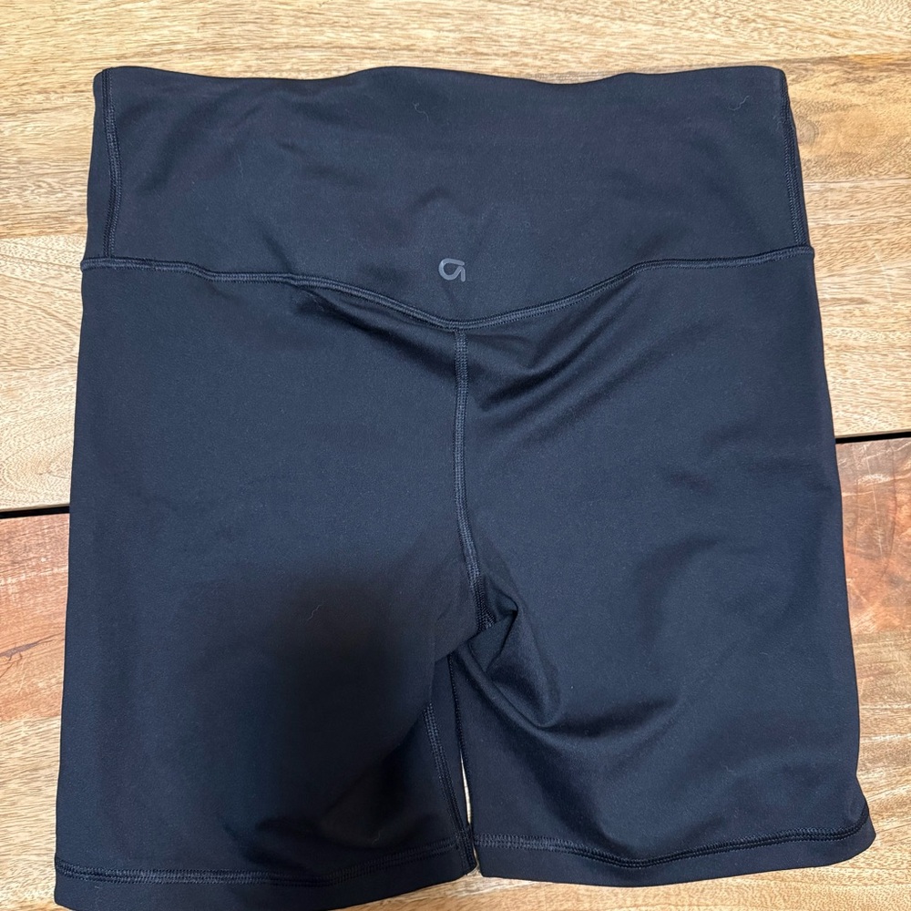 GAP Women's Black Bike Shorts